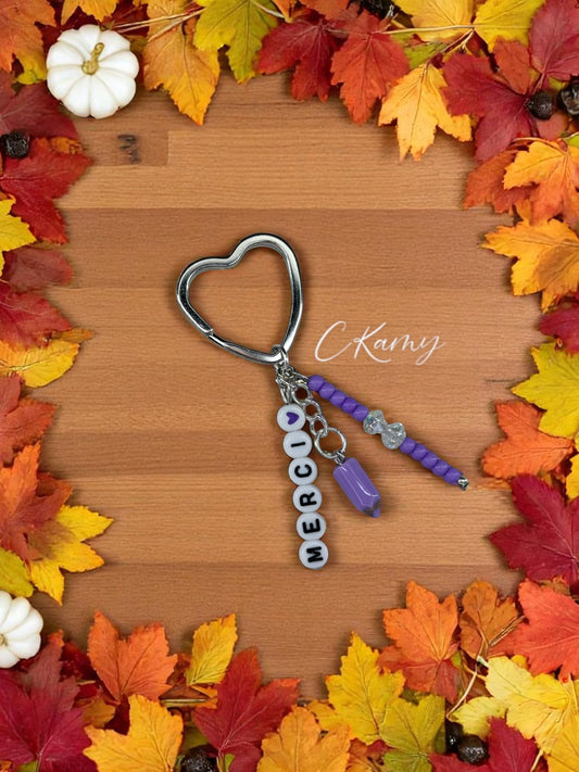 Porte clé personnalisé crayon violet blanc