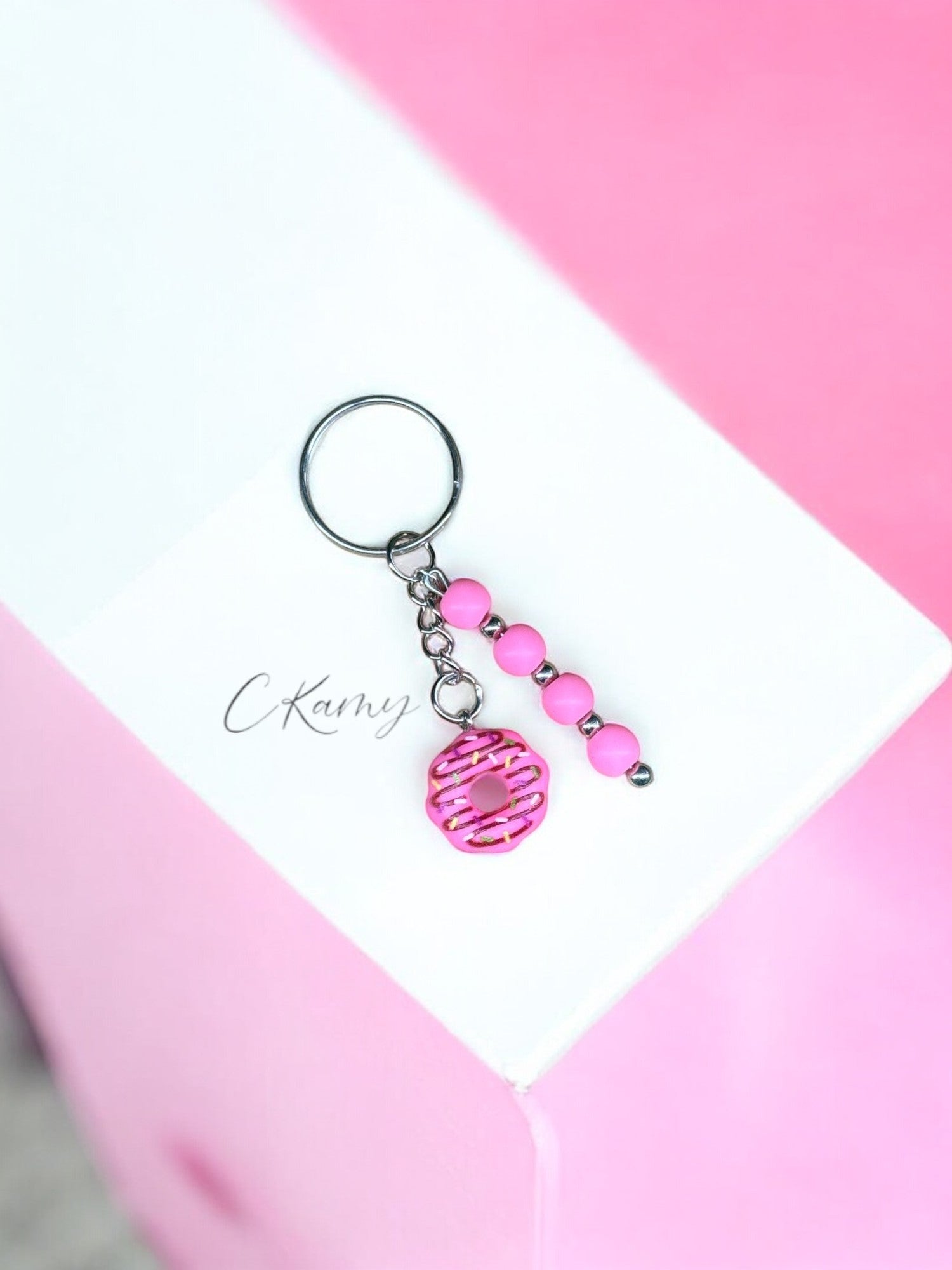 Porte clé personnalisé donut rose flash nappage