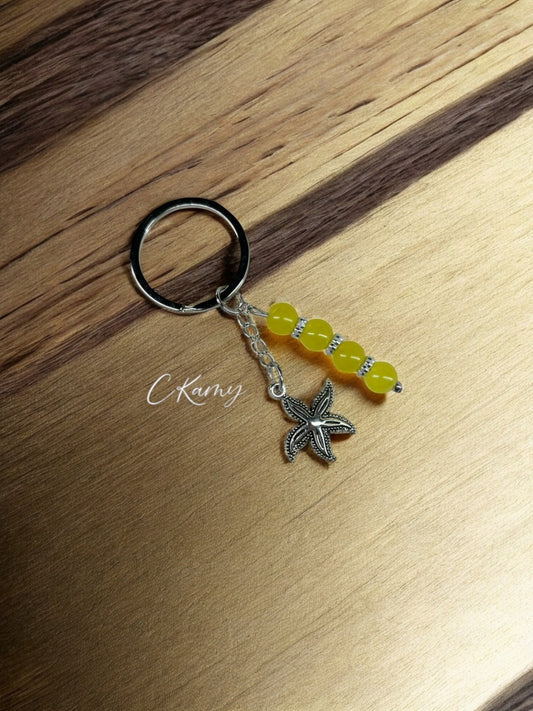Porte clé personnalisé étoile de mer jaune