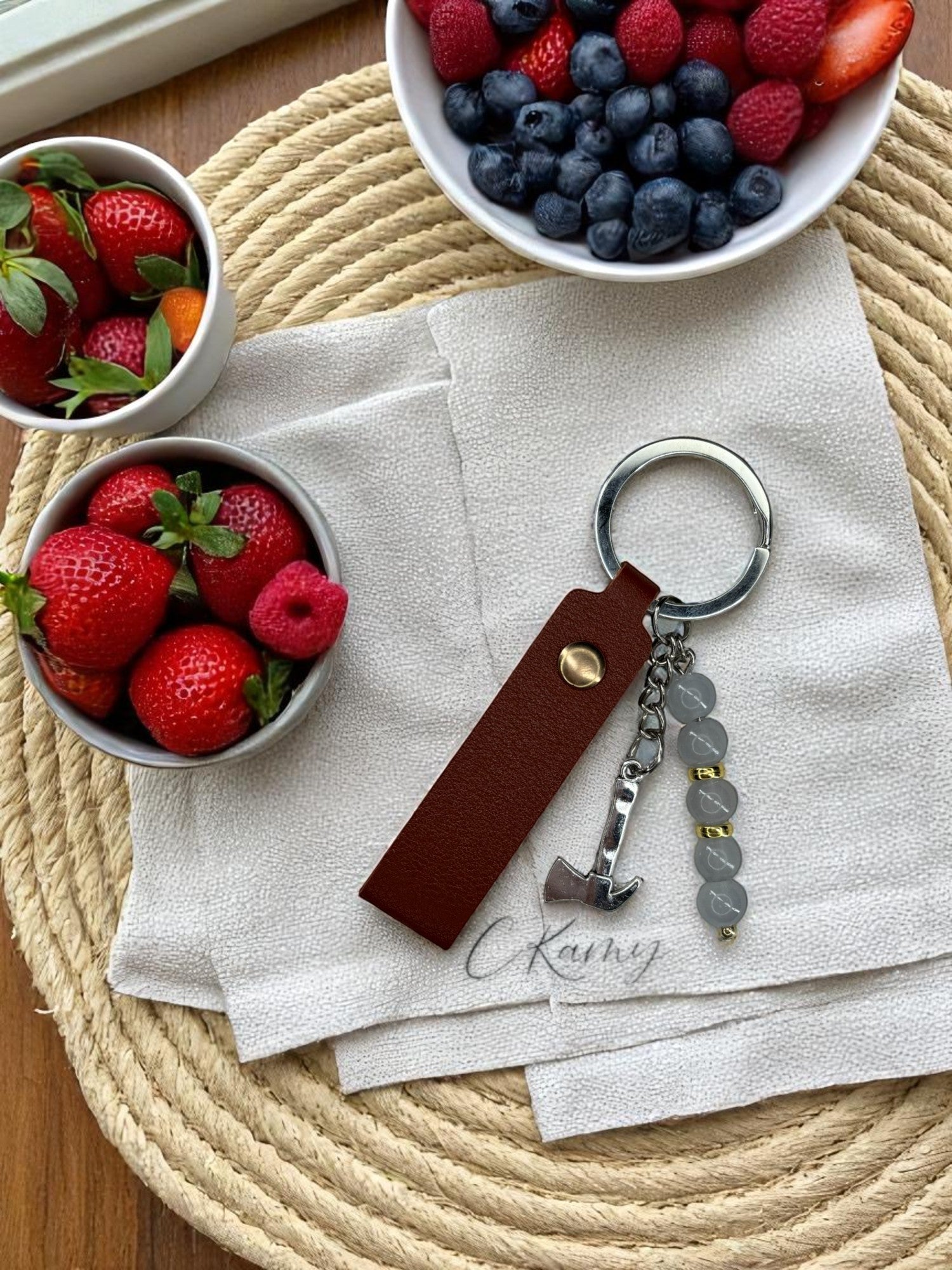 Porte clé personnalisé hache gris