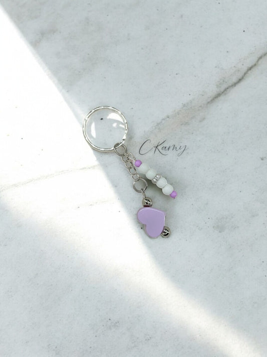 Porte clé personnalisé perle coeur violet