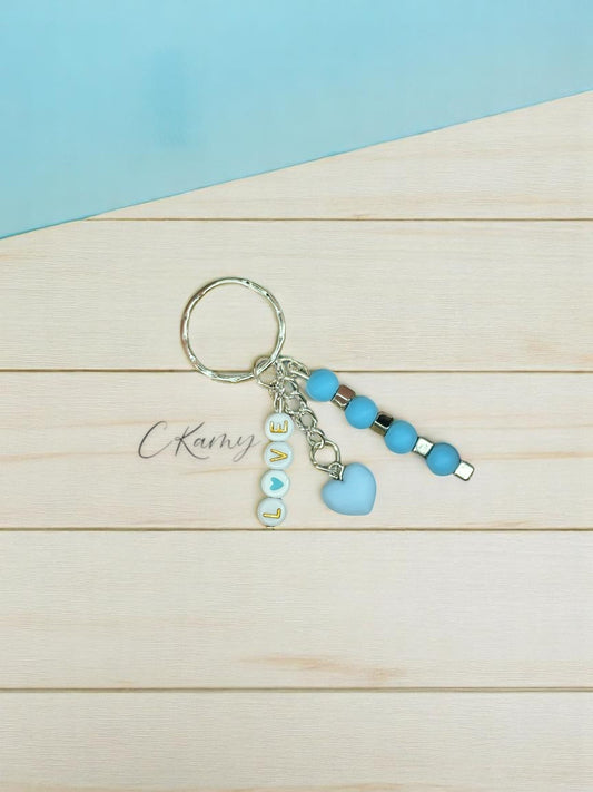 Porte clé personnalisé petit coeur bleu clair carré