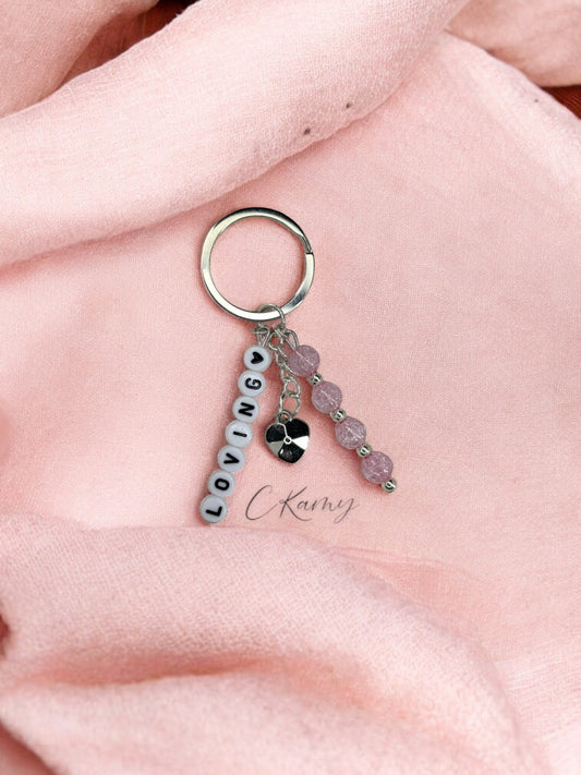 Porte clé personnalisé petit coeur rose craquelé