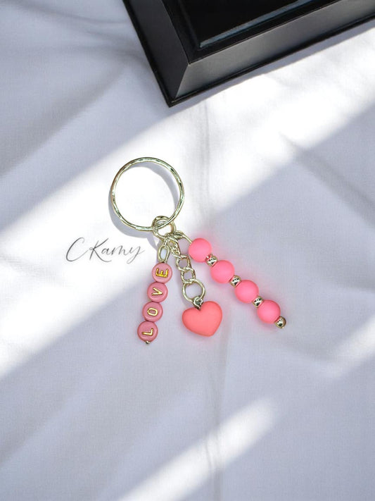 Porte clé personnalisé petit coeur rose flash rond