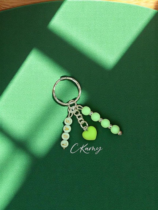 Porte clé personnalisé petit coeur vert rond