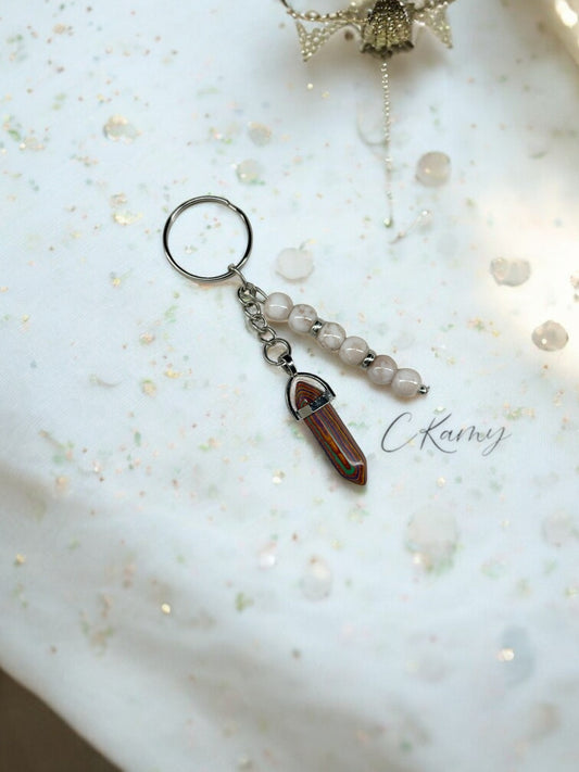 Porte clé personnalisé pierre rayure multicolore