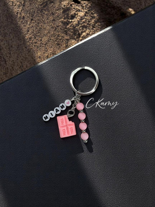 Porte clé personnalisé tablette chocolat rose anneau rond