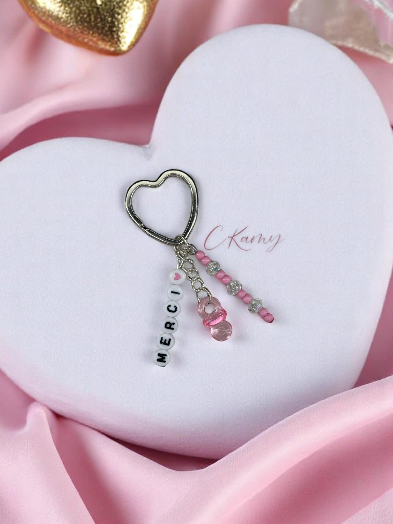 Porte clé personnalisé tétine rose clair