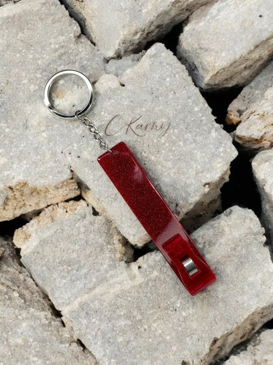 Porte clé pince carte rouge à paillettes
